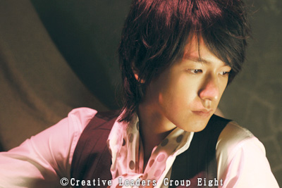 http://www.asian-hana.com/%E3%82%A4%E3%83%A0%E3%83%BB%E3%82%B8%E3%83%A5%E3%83%95%E3%82%A1%E3%83%B3%28C%29Creative%20Leaders%20Group%20Eight.jpg