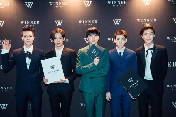 http://www.asian-hana.com/20140812WINNER%E9%9B%86%E5%90%88%20%281%29%E2%91%A0.jpg