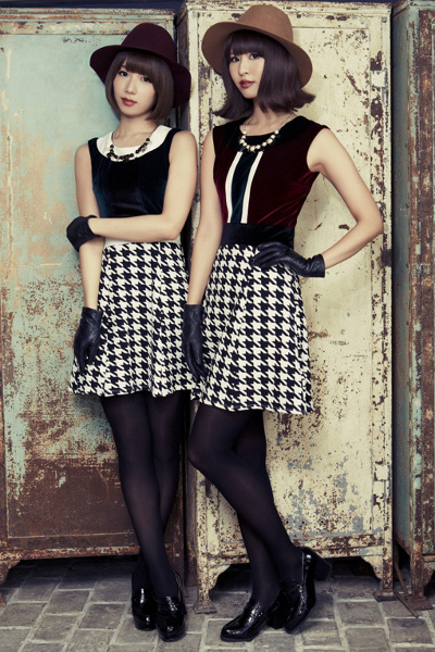 http://www.asian-hana.com/20141220%E3%83%90%E3%83%8B%E3%83%A9%E3%83%93%E3%83%BC%E3%83%B3%E3%82%BAVB4A%E5%86%99lit%E2%91%A2.jpg