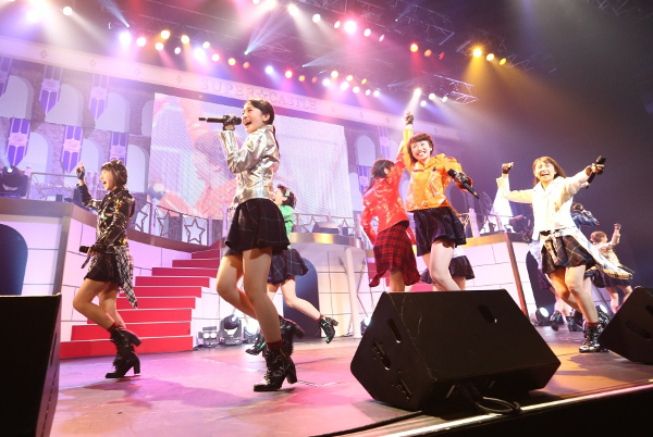 http://www.asian-hana.com/20150117SUPER%E2%98%86GiRLS%EF%BC%92%E2%91%A1.JPG