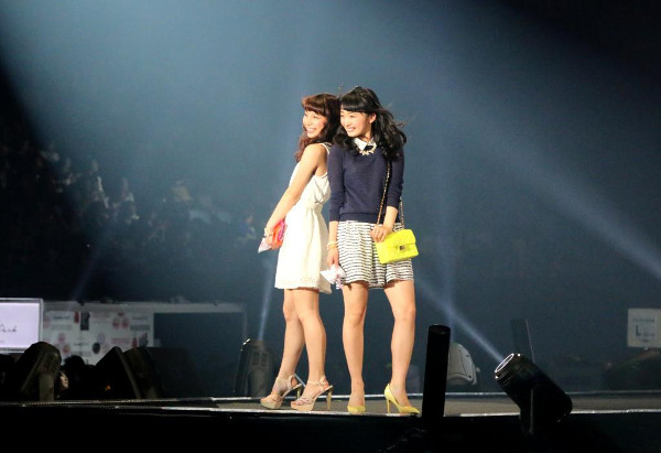 http://www.asian-hana.com/20150316SUPER%E2%98%86GiRLS23%E2%91%A4.jpg