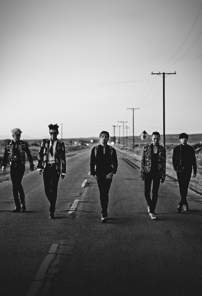 http://www.asian-hana.com/20150622BIGBANG2BB_MADE_0422_Small%E2%91%A2.jpg