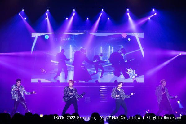 http://www.asian-hana.com/20220514KCONlive4.jpg