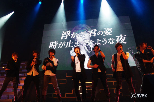 U-KISS_live2-1.jpg