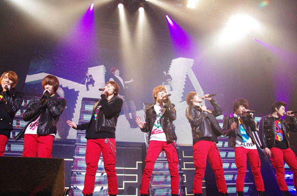 U-KISS_live20.jpg
