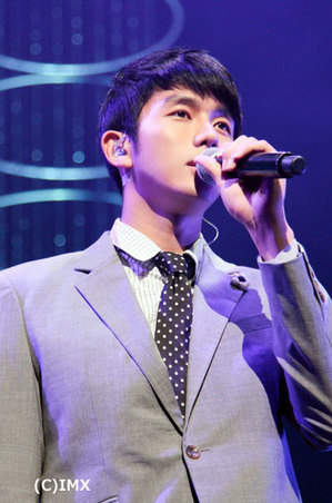 ２web-SEULONG.jpg