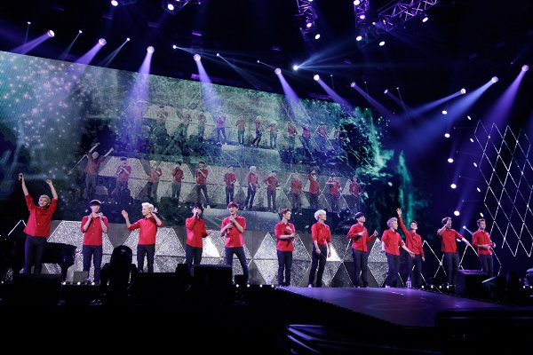 Exo エクソ 初の単独日本公演 Exo Greeting Party In Japan Hello で10万人を魅了 アジアンエンタメ情報サイト アジアンハナ Asian Hana Com