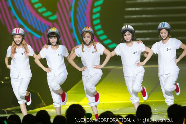 MCD--CRAYON-POP_0016_R.jpg