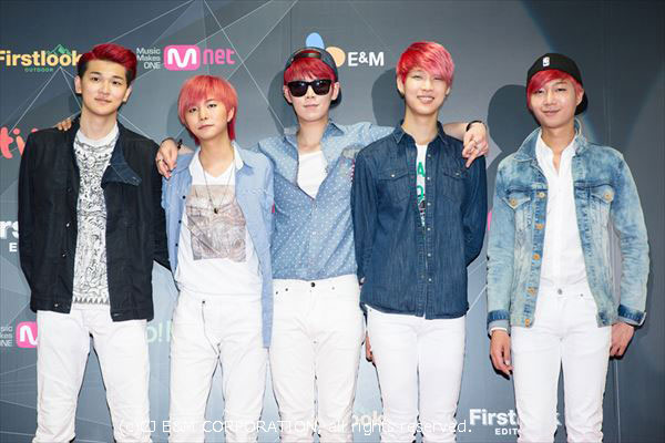 MCD14JPN_RED_Ledapple02_R.jpg