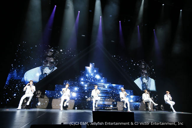 VIXX-LIVE-FANTASIA-in-Japan.jpg