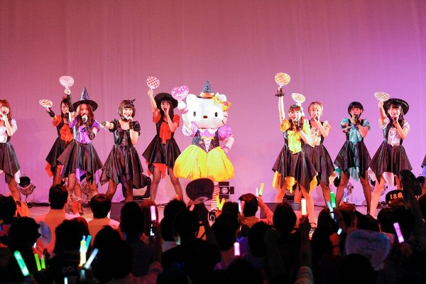 SUPER☆GiRLS_sanrio4.jpg