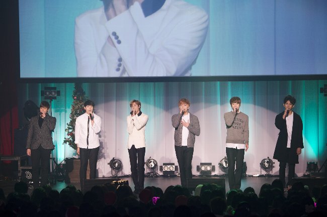 ukiss1223オフィシャルAAA_4073.jpg