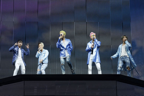 bigbang_HK_2468s.jpg